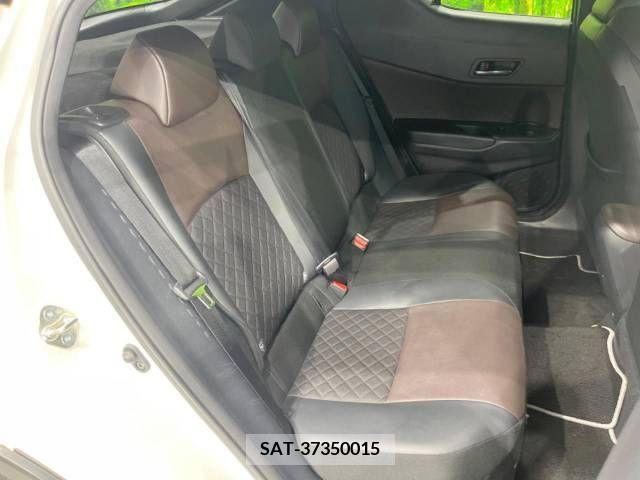 Toyota C-HR 2018-05 323023-12