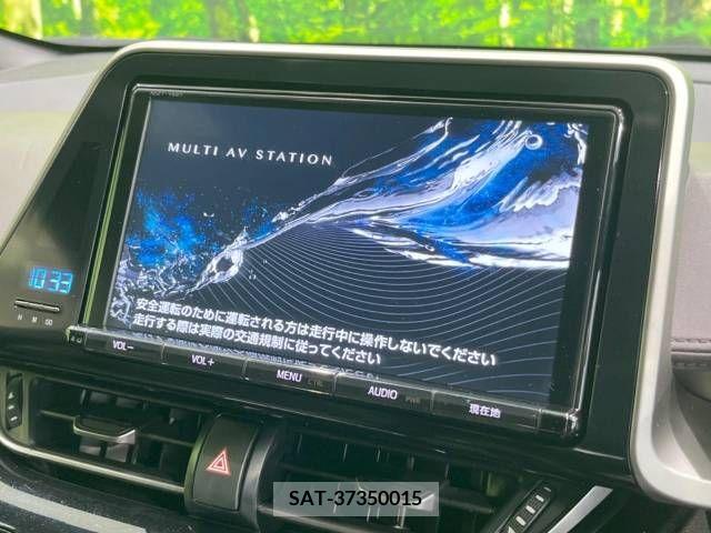 Toyota C-HR 2018-05 323023-2