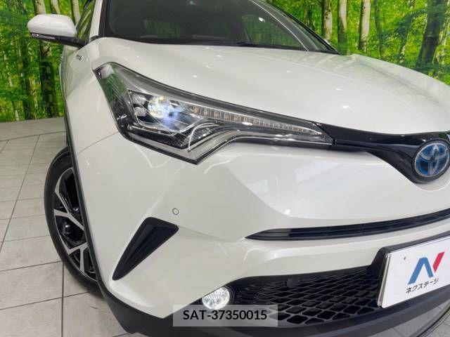 Toyota C-HR 2018-05 323023-14
