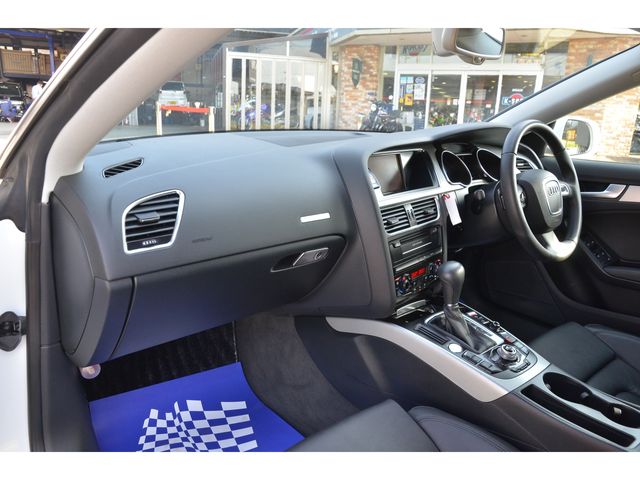 Audi A5 1995-01 537-14