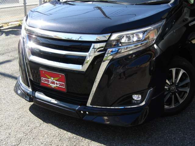 Toyota ESQUIRE 2017-11 9028-6