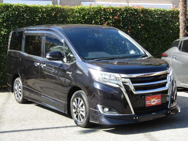 Toyota ESQUIRE 2017-11 9028-1
