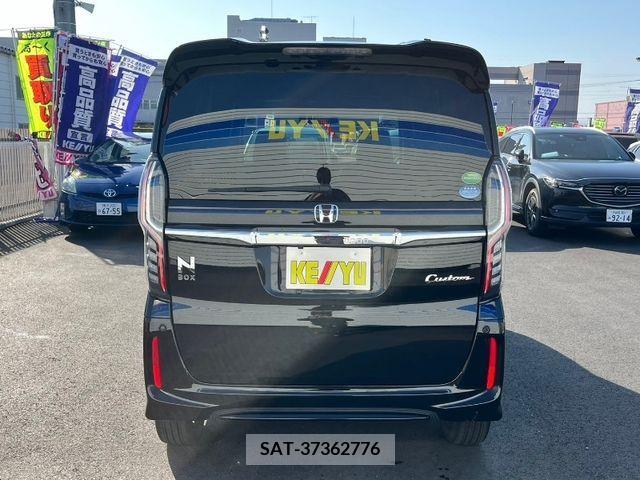 Honda N BOX CUSTOM 2019-02 340861-5