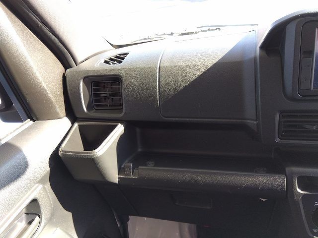 Daihatsu HIJET CARGO 2022-09 180949-21
