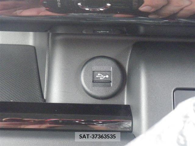 Suzuki SPACIA 2023-11 352247-9