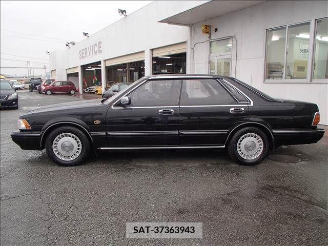 Nissan CEDRIC SEDAN 1990-03 301503-7