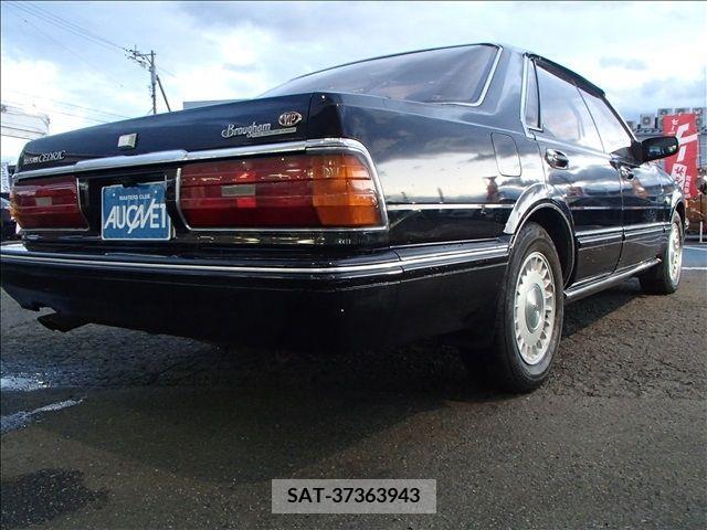 Nissan CEDRIC SEDAN 1990-03 301503-3