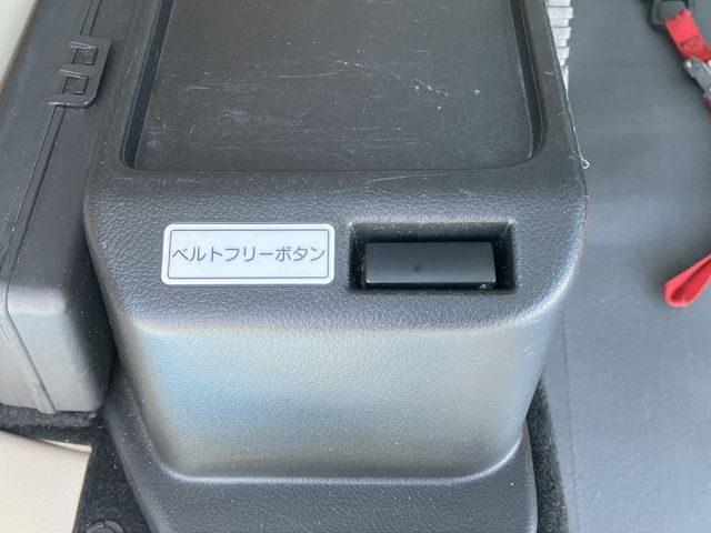 Nissan CLIPPER RIO 2018-07 21464-14