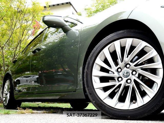 Lexus ES 2019-04 275293-14