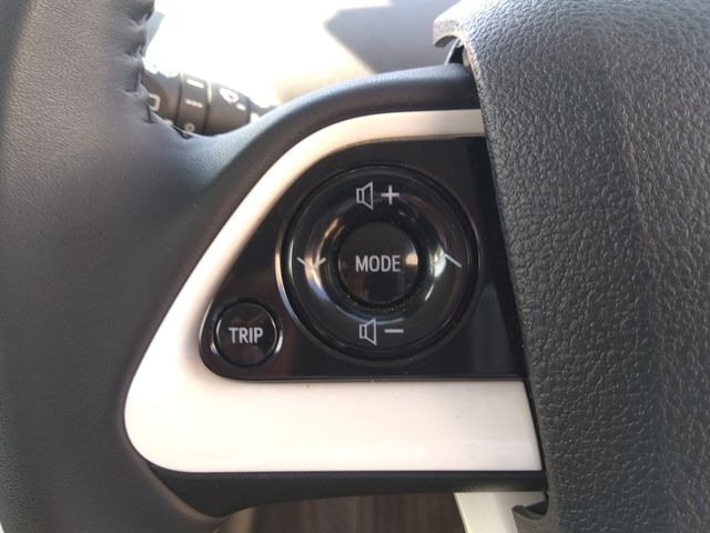 Toyota PRIUS 2018-09 9258-12