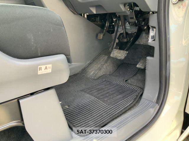 Honda N-VAN 2019-08 307951-16