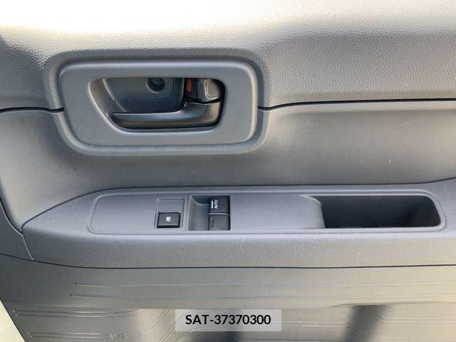 Honda N-VAN 2019-08 307951-10