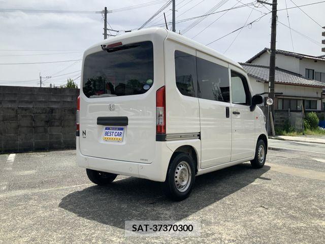 Honda N-VAN 2019-08 307951-1