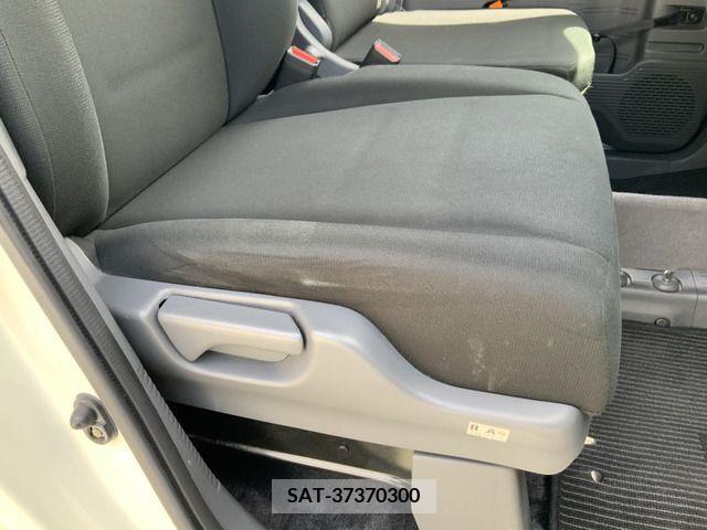 Honda N-VAN 2019-08 307951-14