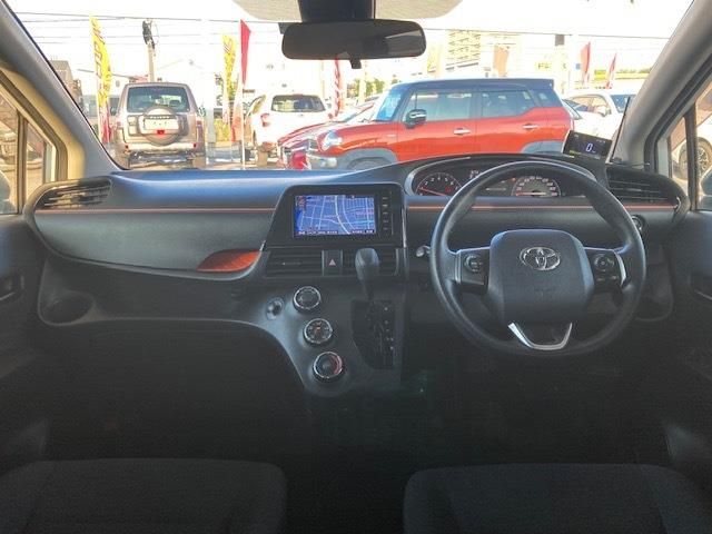 Toyota SIENTA 2016-05 15396-9
