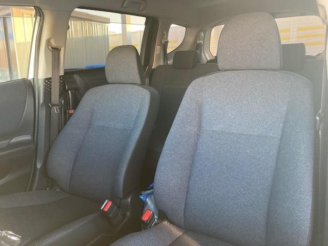 Toyota SIENTA 2016-05 15396-19