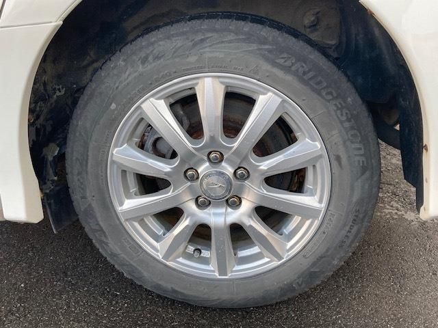 Toyota SIENTA 2016-05 15396-8