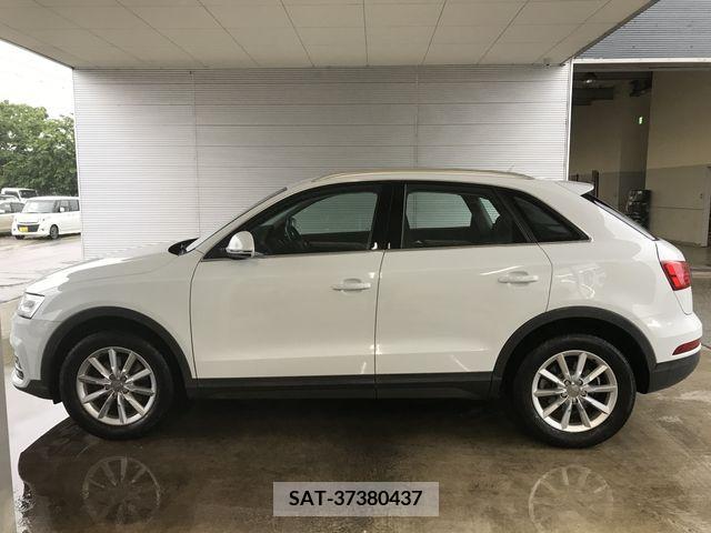 Audi Q3 2016-10 261656-8