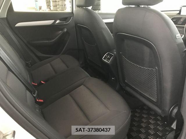 Audi Q3 2016-10 261656-11
