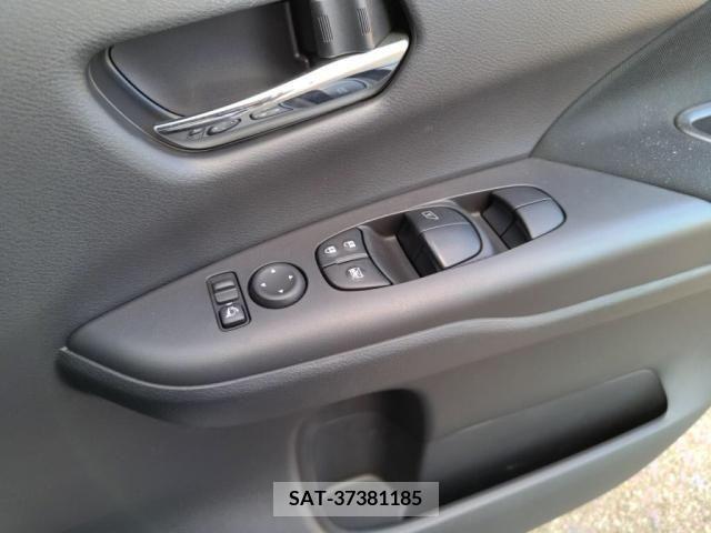 Nissan SERENA 2017-11 284313-17