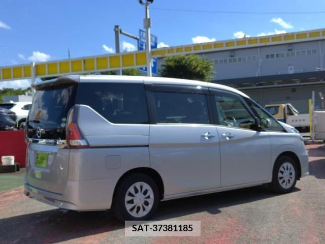 Nissan SERENA 2017-11 284313-10