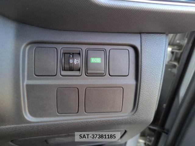 Nissan SERENA 2017-11 284313-15