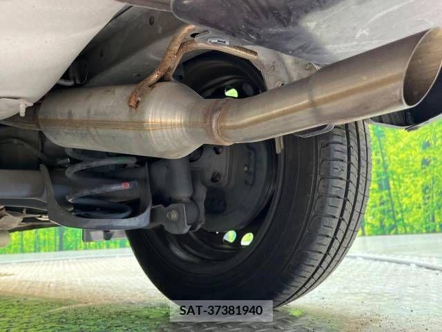Toyota RACTIS 2011-07 376521-17