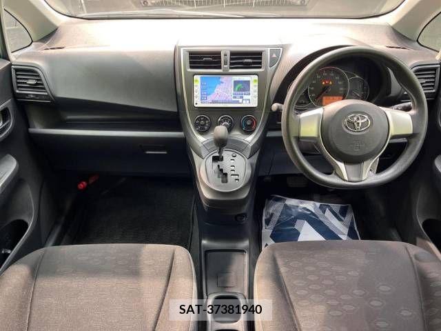 Toyota RACTIS 2011-07 376521-1