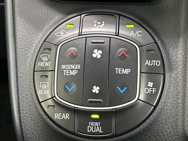 Toyota VOXY 2014-11 14213-5