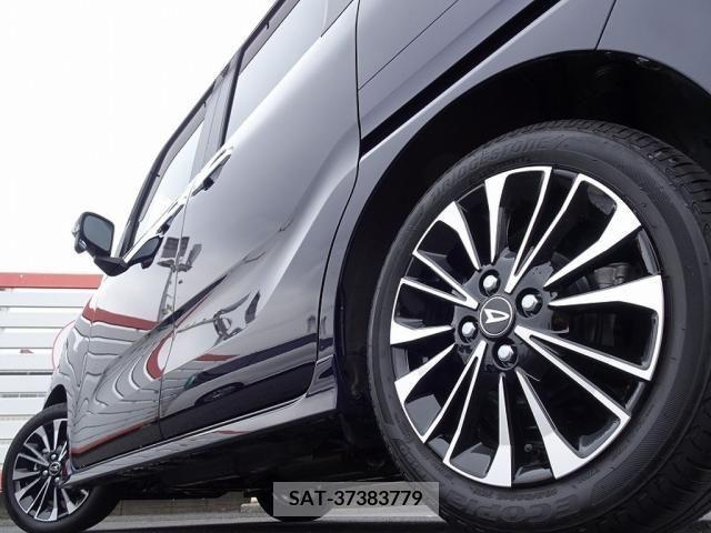 Daihatsu TANTO CUSTOM 2022-10 236660-18