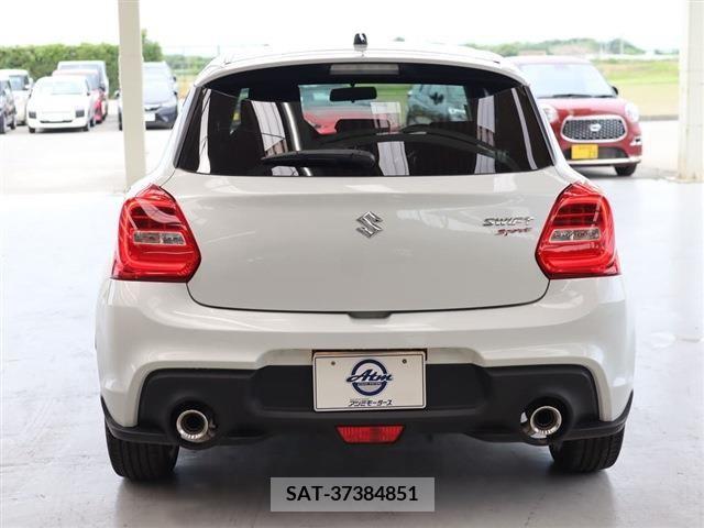 Suzuki SWIFT 2023-01 320863-21