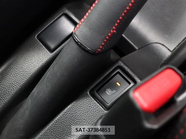 Suzuki SWIFT 2023-01 320863-26