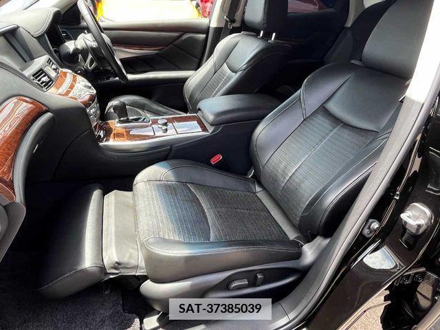 Nissan FUGA 2018-01 387999-25