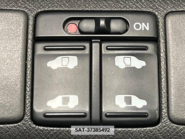 Honda STEP WGN 2012-03 374549-4