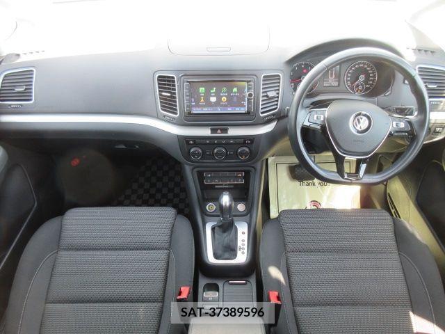 VolksWagen SHARAN 2021-05 289647-1