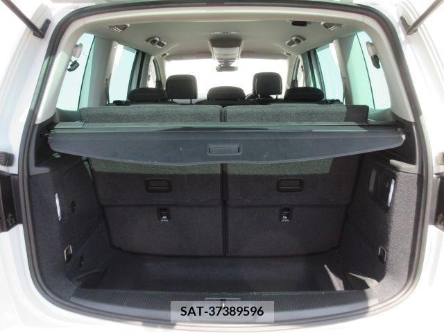 VolksWagen SHARAN 2021-05 289647-7