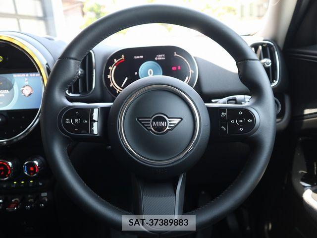 Bmw MINI 2023-03 382647-16