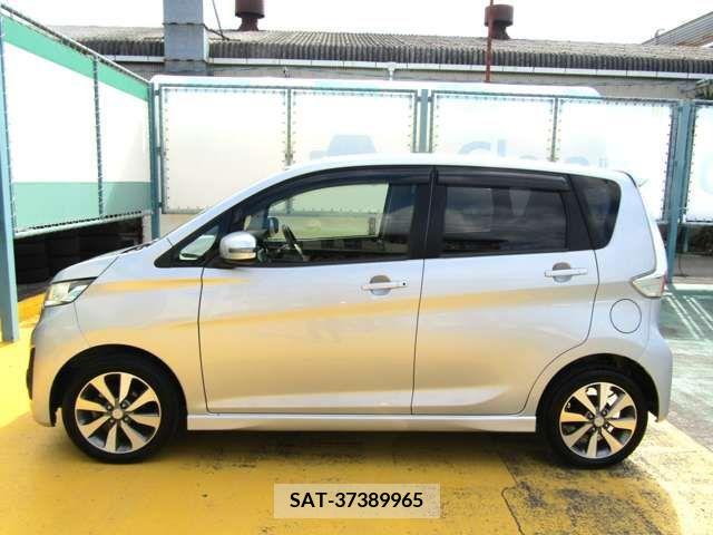 Mitsubishi EK CUSTOM 2014-01 213867-8