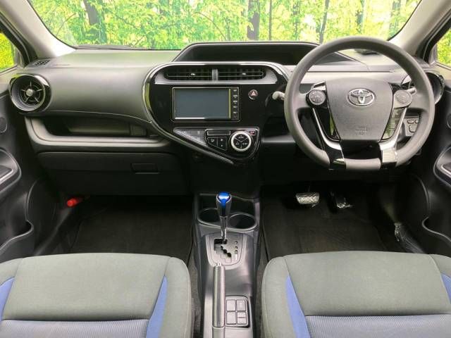 Toyota AQUA 2019-12 24727-1