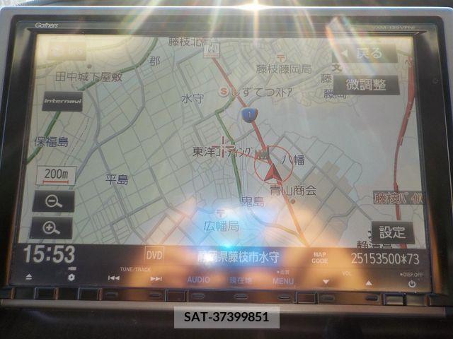 Honda e 2013-05 203925-23