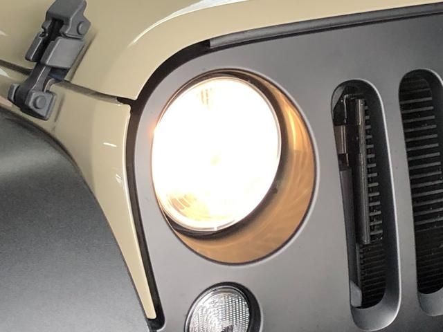 Jeep WRANGLER 2018-04 180857-7