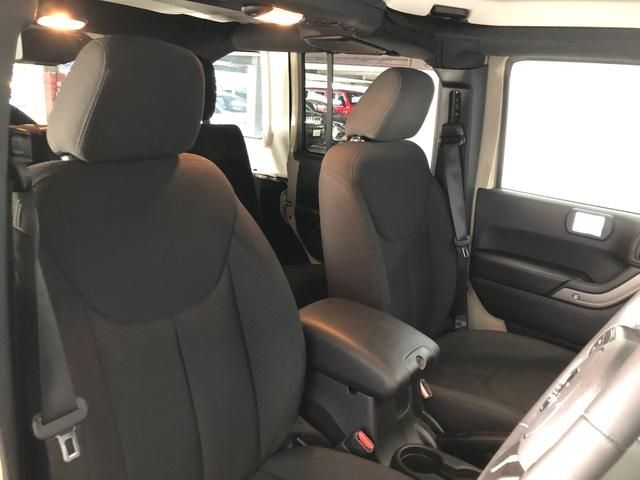 Jeep WRANGLER 2018-04 180857-12