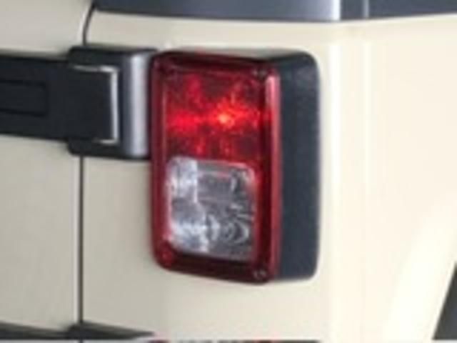 Jeep WRANGLER 2018-04 180857-8