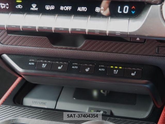 Lexus UX 2020-04 353959-23