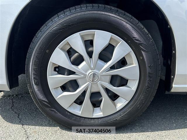 Nissan SERENA 2016-10 256825-19