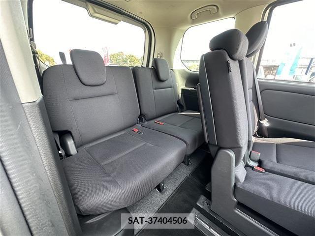 Nissan SERENA 2016-10 256825-15