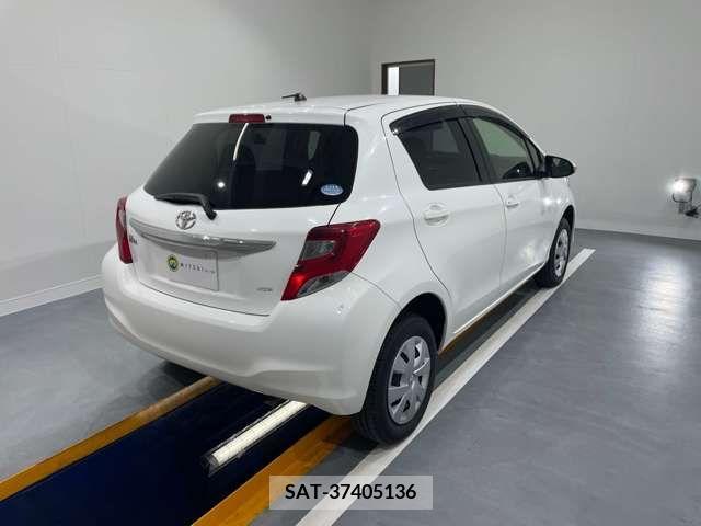 Toyota VITZ 2015-10 314568-7