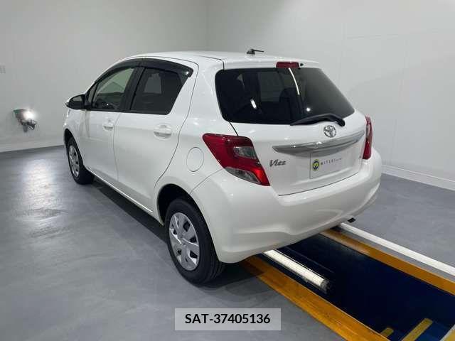 Toyota VITZ 2015-10 314568-5