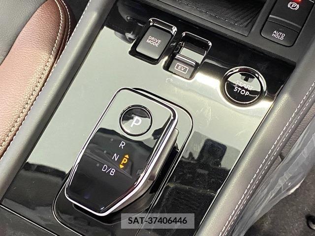 Nissan KICKS 2024-03 275081-17