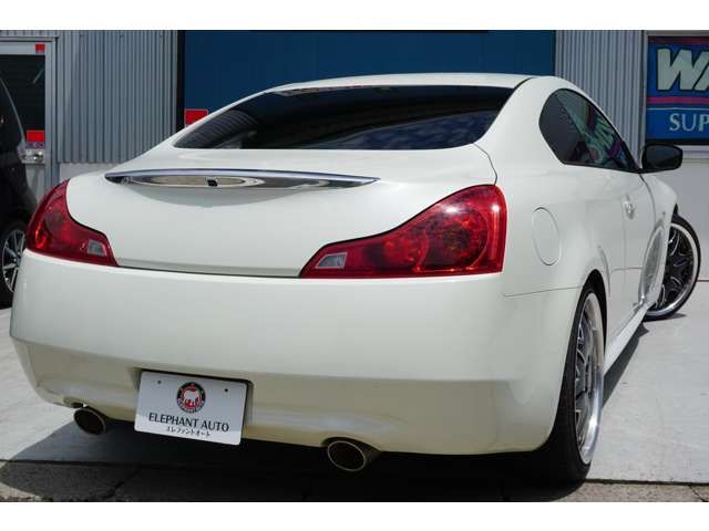 Nissan SKYLINE COUPE 2008-01 5201-8